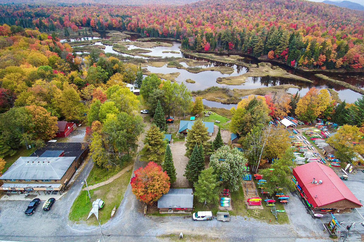 TimmAssociates's tweet photo. Mountainman Outdoor Supply Company in Old Forge is the largest canoe, kayak &amp; SUP dealer in NY State. Offered for $3,150,000
https://t.co/5fNwIckkms https://t.co/GW18cyT40l