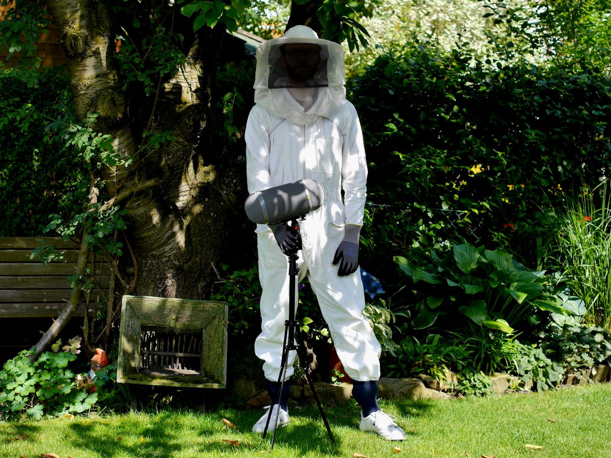 shapingwaves's tweet photo. INSECT SOUND Library - Bee Sounds, Fly Sounds, Mosquito Sounds, Swarm Sounds, Flying Insect sounds. https://t.co/sTVQ0RGhT8 #insectsounds #wingbuzz #sounddesign #audiodesign #soundlibrary #soundeffects #audiopost https://t.co/xUomK1MekA