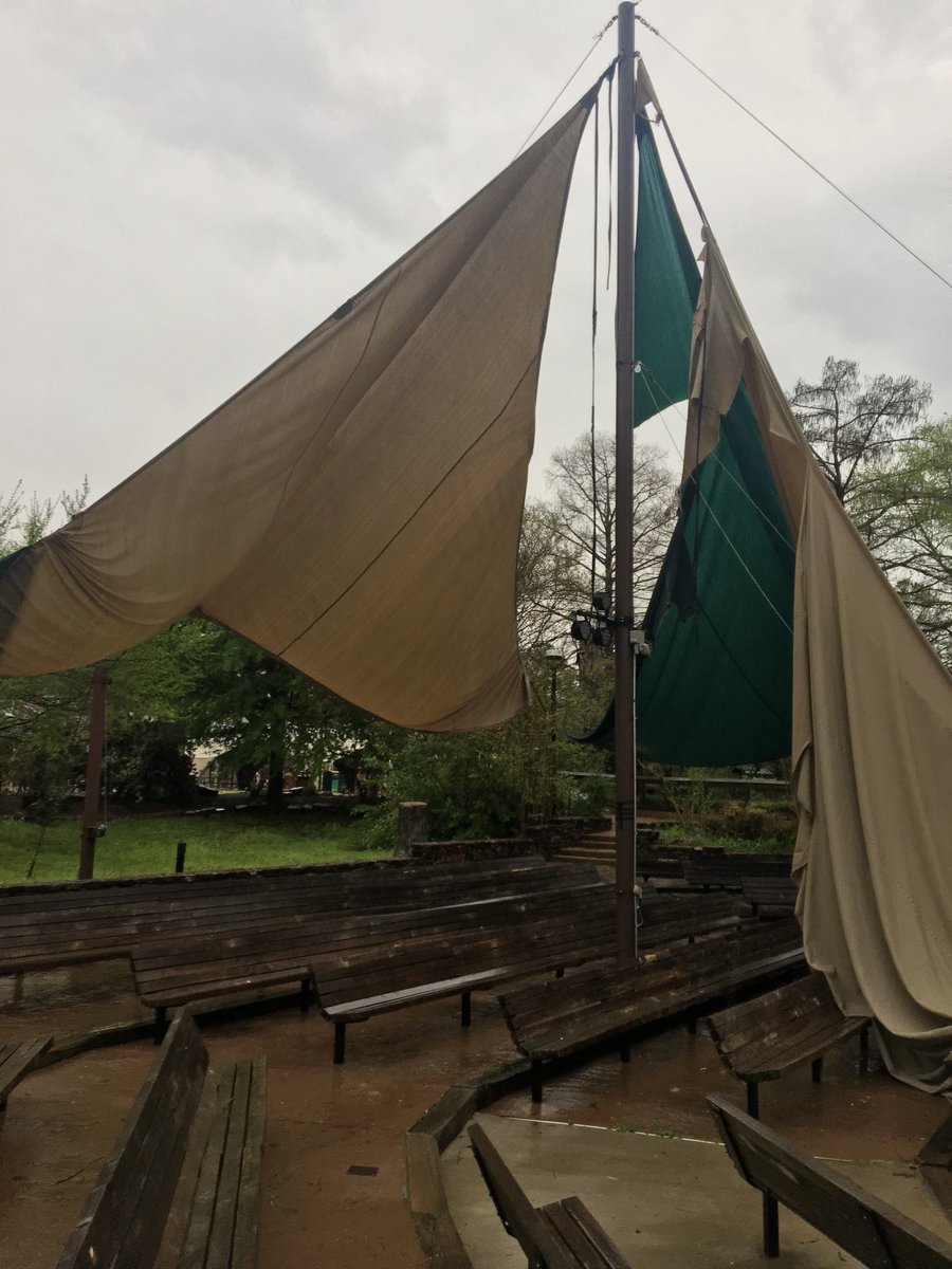 LittleRockZoo's tweet photo. We will be closed tomorrow as we clean up after today’s storm. Fortunately, no animals or humans were harmed. #arwx #lrzoo https://t.co/HtA3YqLMwI