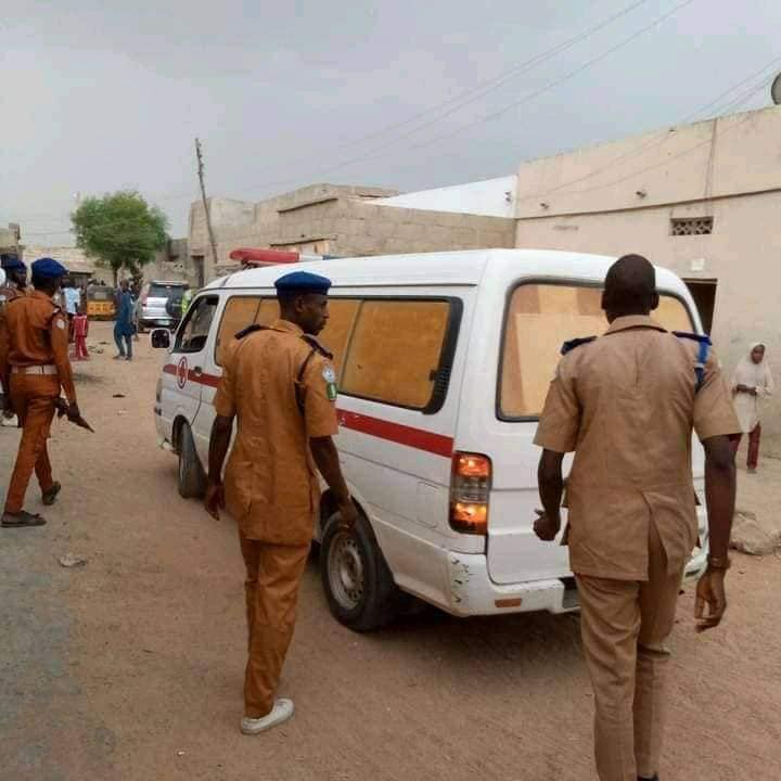 bbchausa's tweet image. Malaman addinin Islama shida sun rasa rayukansu a mummunan hadarin mota a Kano

Ƙarin bayani -- bbc.in/3jCPqhz