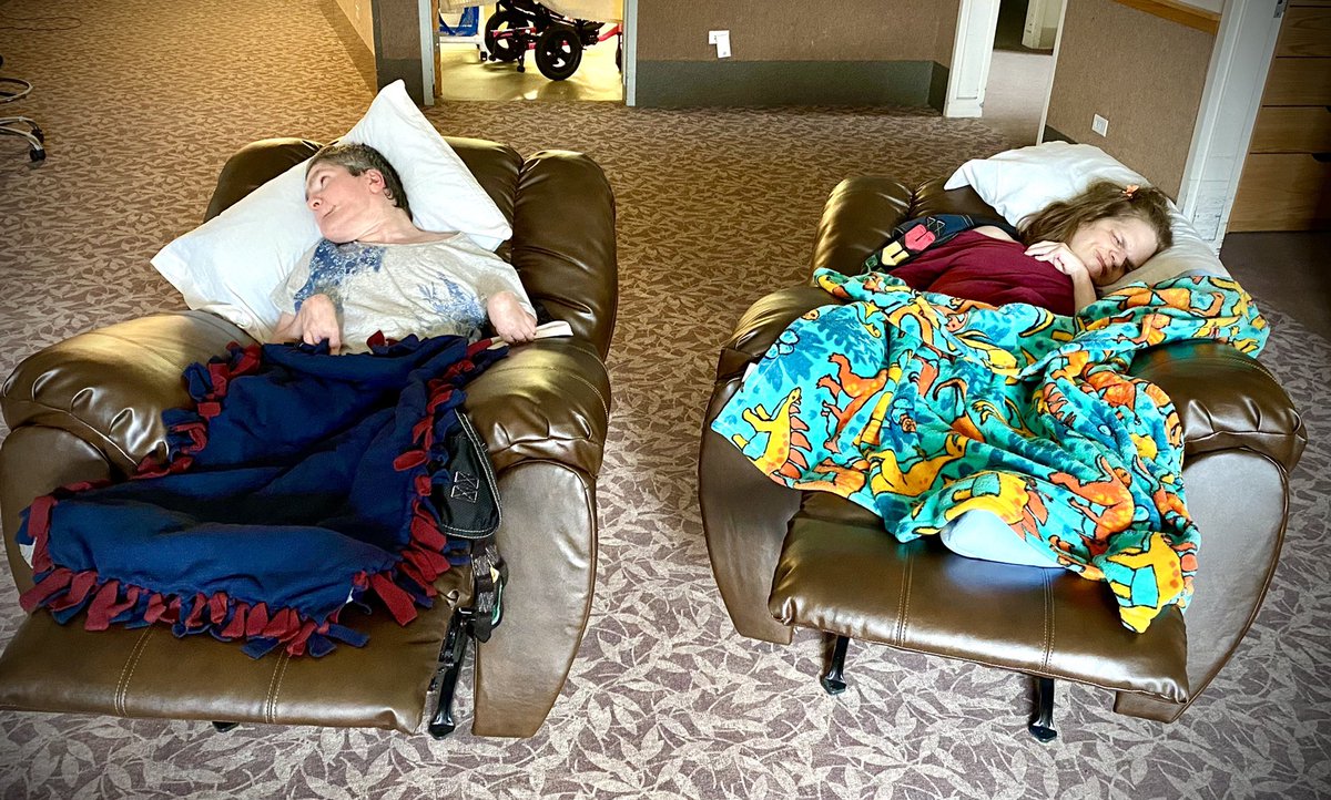 MarklundCharity's tweet photo. Thanks to a generous donation we’re able to upgrade our residential home couches for beautiful new recliners. The residents are already kicking back, relaxing and enjoying the new chill spots in their homes.
#SpringCleaning2022 #donationsmakeadifference https://t.co/yCYbzo9n6P