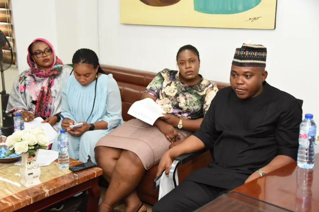 umargombe's tweet photo. @oyitc_2020 President & team meet with Federal Ministry of Trade & Investment DIrector in preparation towards our Houston trade Show & exhibition.
#AboutYesterday #KeyIn
#Enterprenuer
#MadeInNigeria https://t.co/hV7cc8szpp