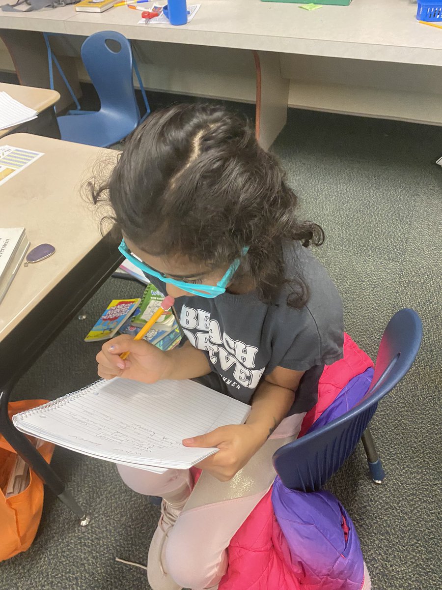 WBEteacher's tweet photo. We started our poetry unit in writing! The students have their poet’s glasses on helping them see through a poets eyes!@WBEteacher @WoodbrookCCS https://t.co/AEBCwQXg8j