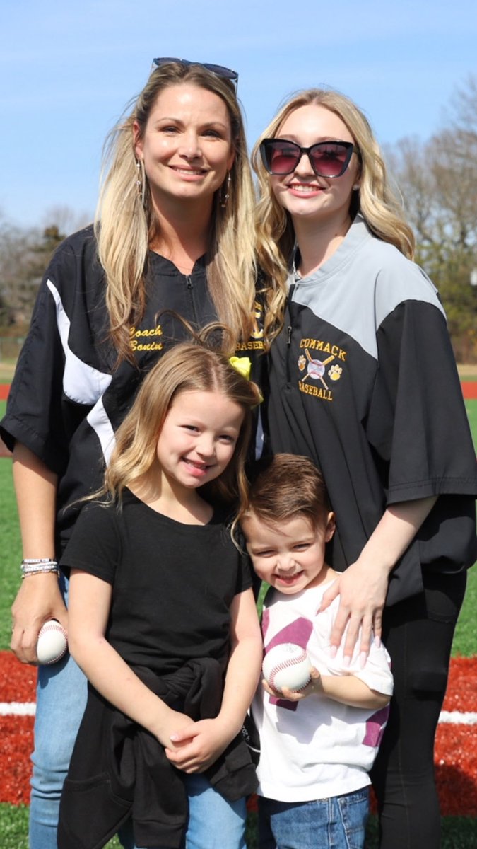 thrillcats's tweet photo. #CoachStrong Field dedication for Bryan Bonin at #Commack HS today! @CommackSchools @CommackPatch @axcessbaseball https://t.co/TkIyrMrD66