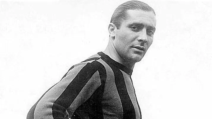 SSantos1962's tweet photo. MATCHDAY

🏆|@FVPA_net 
🆚|@14Ragazzi 

13 aprile 1947, Giuseppe Meazza segna il suo 246esimo (e ultimo) gol con la maglia dell’Inter https://t.co/RF4x42zseA
