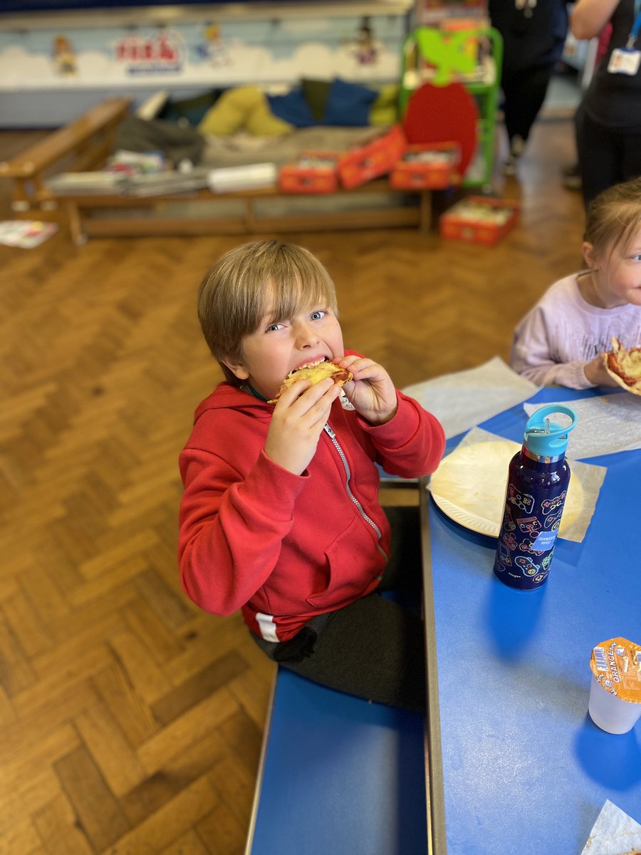 BreakTheMouldGB's tweet photo. @EdsentialUK @educationgovuk @EgremontPrimary 

Going to share a thread of all our pictures and videos and let them do all the talking 🤩🤩

This has been our favourite day by far (the adults)

#HAF2022 https://t.co/yB1Im5kT1F
