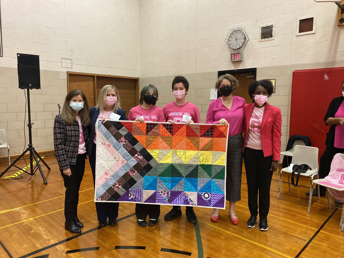 Today Trustee @aarts_michelle gifted @TDSB_Bowmore with a quilted pride flag! So beautiful! Happy international day of pink!!