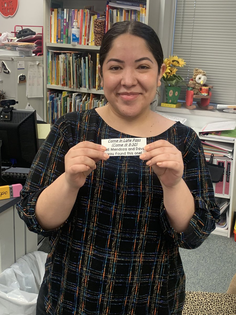 Lauren Davis tweet media