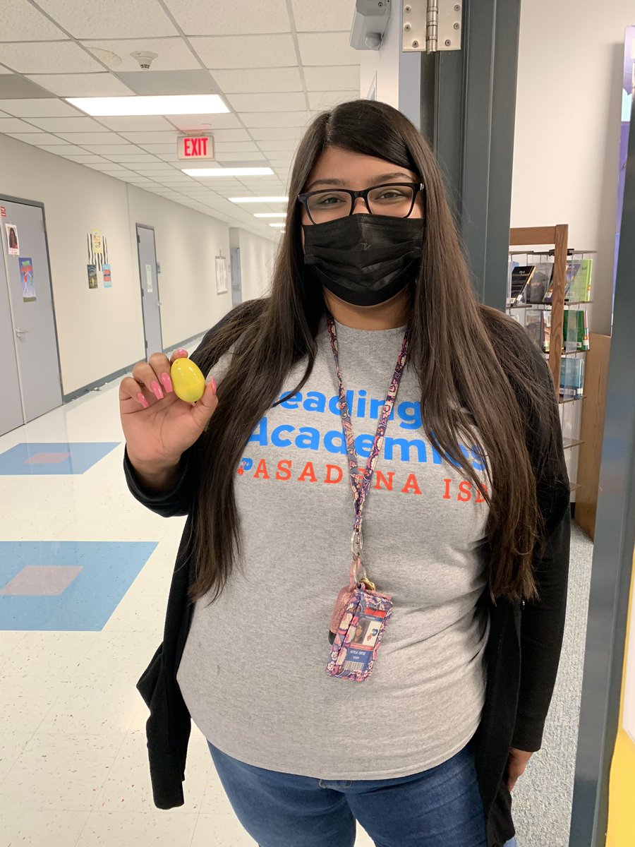 Lauren Davis tweet media