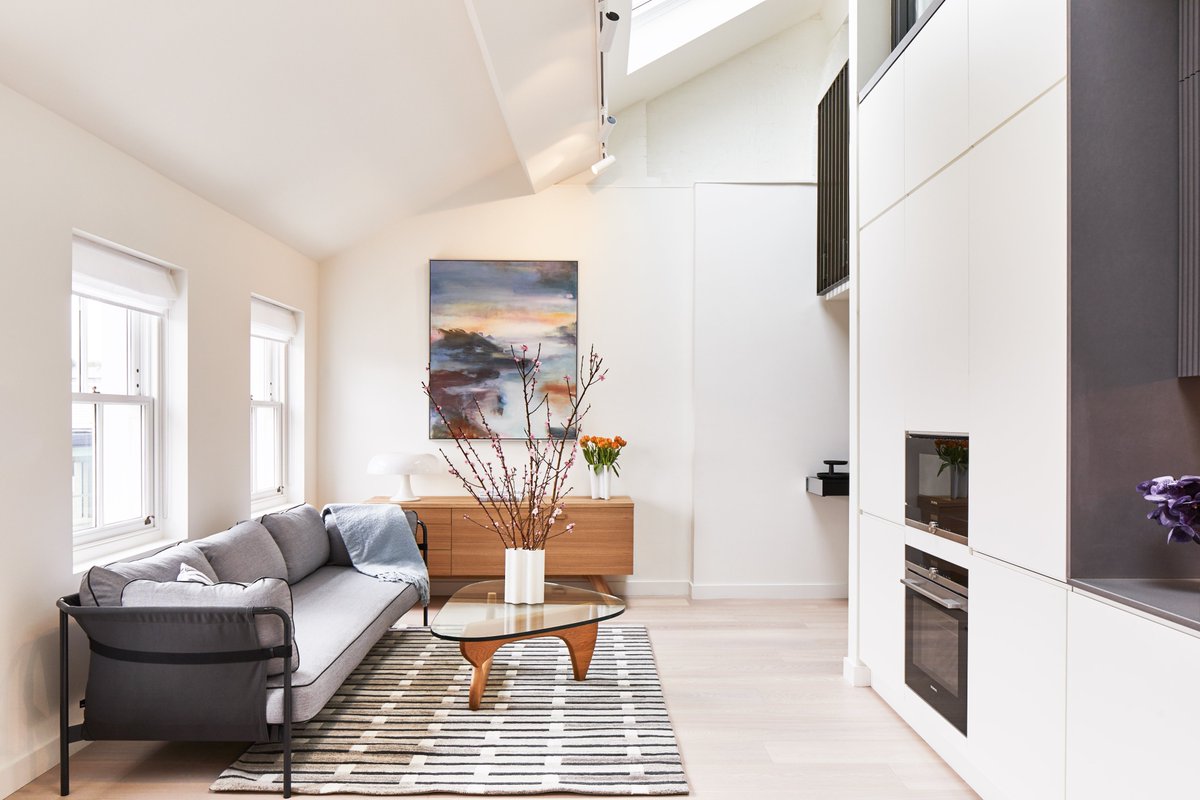 The sensitive reimagining of a historic building in Islington, see more of the award-winning Packington Street Apartments here: benadamsarchitects.co.uk/project/packin…