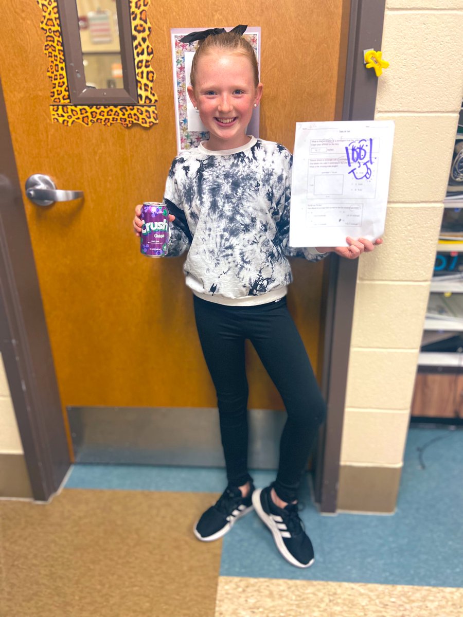 kristintate88's tweet photo. Gia Harris scored a 100% on all 16 of her Envision math tests. This is a huge accomplishment and I am so very proud of her! This is what hard work and dedication look like in 3rd grade! #wearebranson @harrismbranson @HarrisPirateFan 📊📕✖️➗♥️ https://t.co/64xiysPhRz