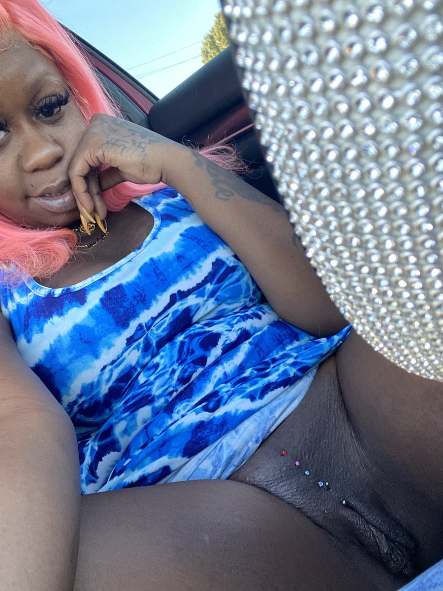 ZLOVE_theGOAT's tweet photo. R/T if you like car sex 😌🎉 https://t.co/kj4QRnVAm9