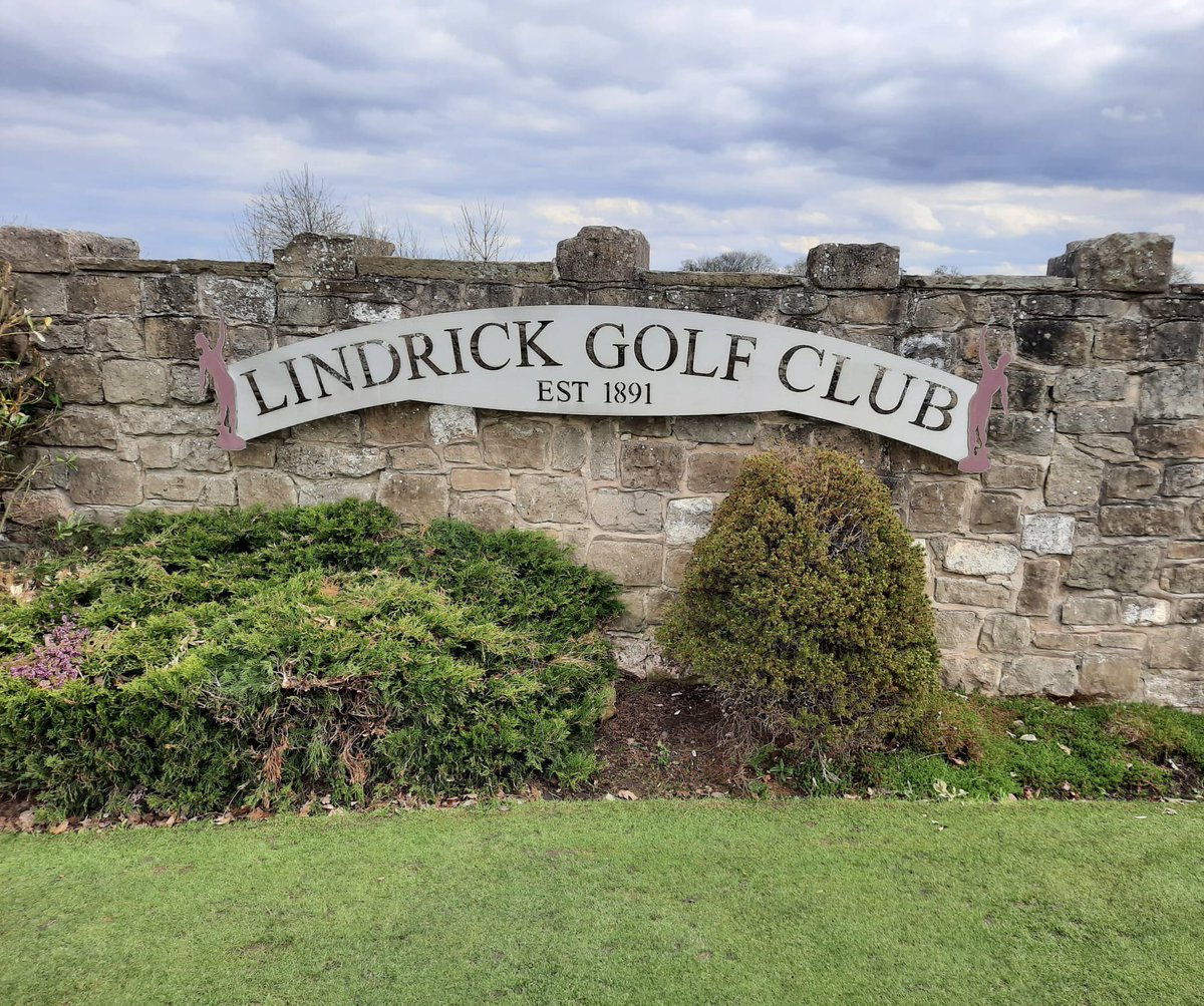 scarletgolf's tweet photo. Enjoyed playing in the @petecowengolf junior golf competition @LindrickGC Didn’t score as well as I could have but game showing positive signs going into the new season 🏌️‍♀️👊@peakusagolf https://t.co/UM4x0hgi4O