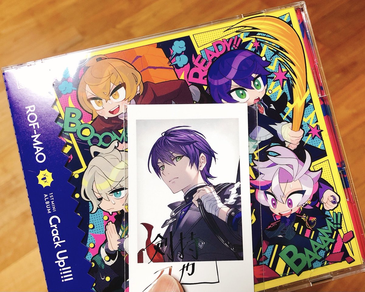 来!!!!!!!ランダムチェキけんもちきてくれたありがとう…ありがとう…あしたいっぱいきくからね 