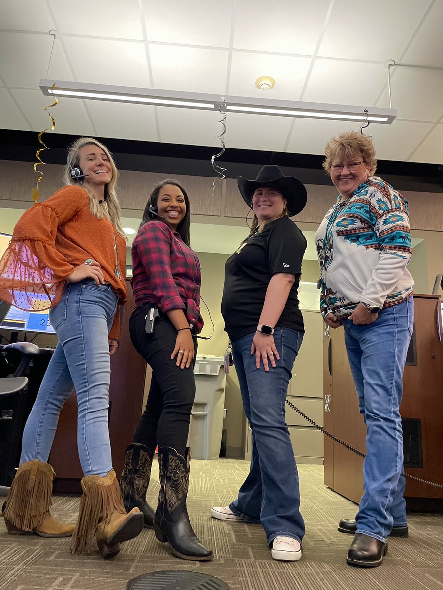 GP911Comm's tweet image. National Public Safety Telecommunicator Week is going great with all these fun themes and outfits!! 🤠 #NPSTW2022 #IAM911