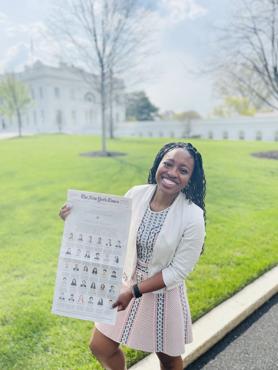 PDSoros's tweet image. Meet 2022 PD Soros Fellow Osaremen Okolo, the child of Nigerian immigrants, who is currently a policy advisor for public health &amp;amp; equity for the White House Office on COVID-19 Response. She'll start her PhD at Harvard this fall as a Presidential Scholar.

pdsoros.org/meet-the-fello…