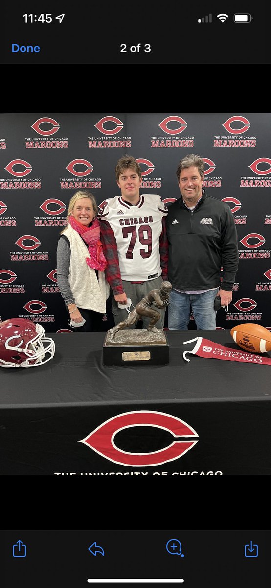 I'm very excited to announce my acceptance and commitment to UChicago 2026. Go Maroons!