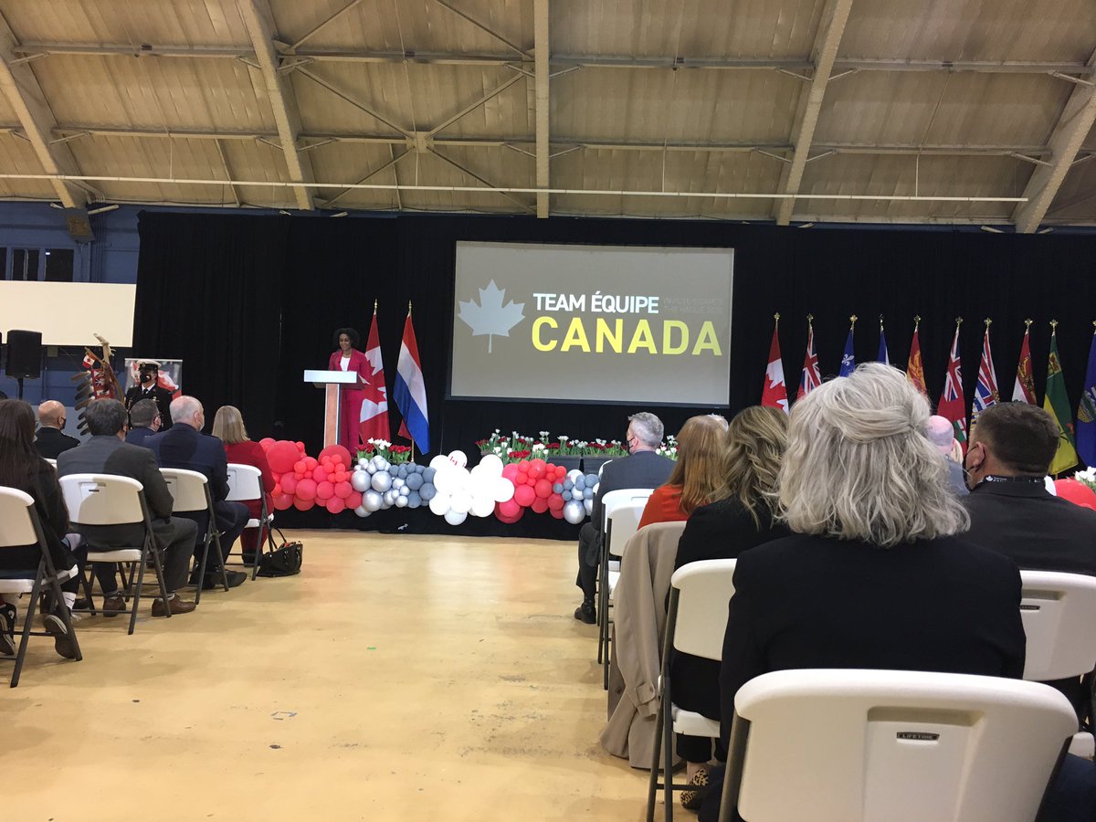 cyndiCMF's tweet photo. At the ceremony for Team Canada 🇨🇦 - as they head off to the Netherlands 🇳🇱 for the Invictus Games. https://t.co/gVaU0G85sY