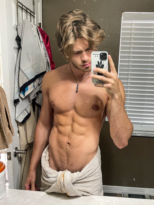 What did you say to me?!!1!1 https://t.co/4N8UNkqa5G