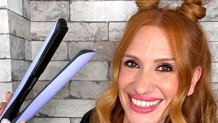 ghdspain's tweet photo. #ghdHairTutorials Guarda este look para la época de festivales 😉✨ Para ganar en volumen, el truco de Patrizia Sánchez es marcar previamente el cabello con styler #ghdgold lila pastel🙌
👉 #Tutorial Moñetes dobles en Instagram: https://t.co/FiCd86rrDx