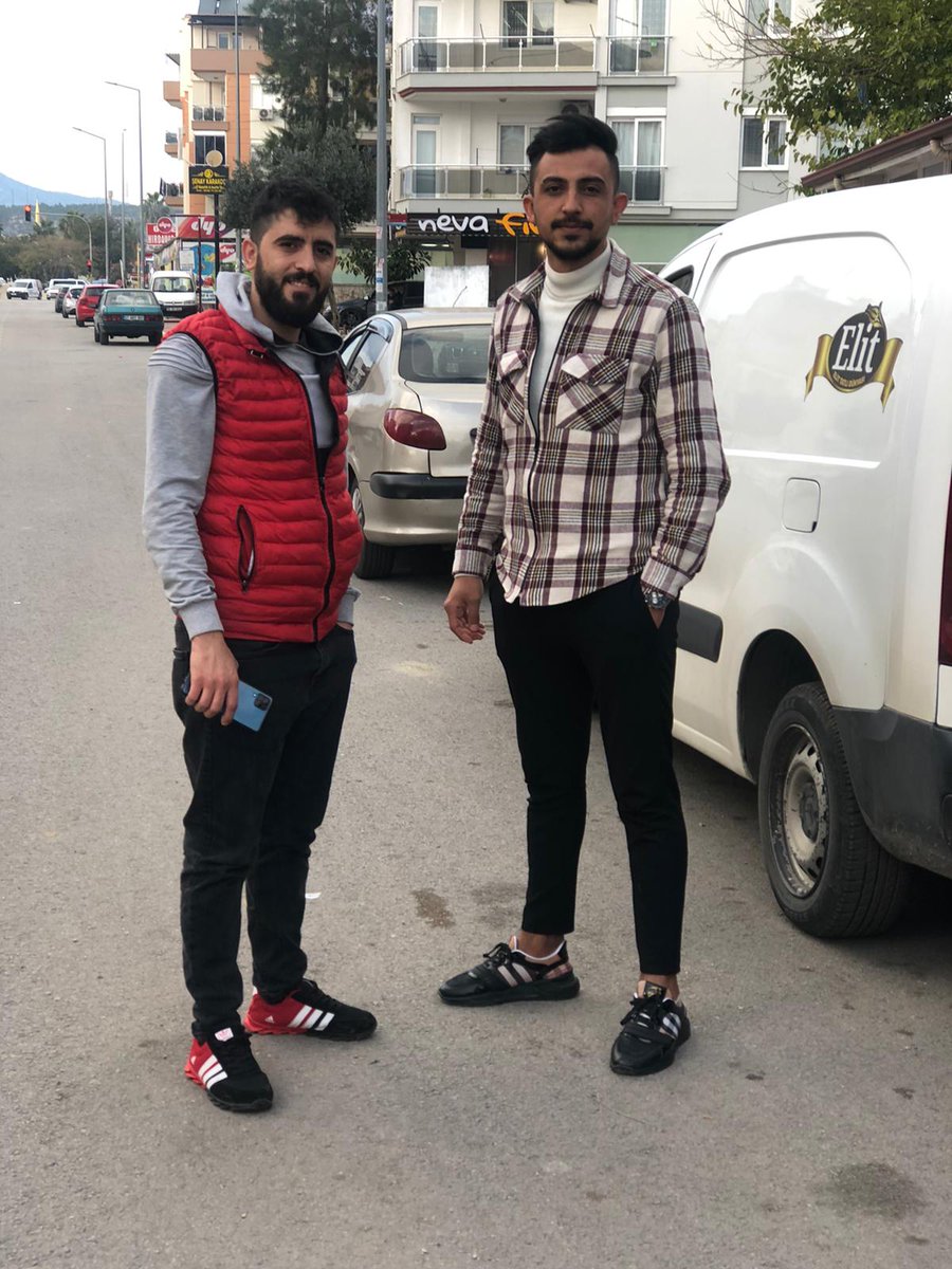 madde4949's tweet photo. 😊Asalet soydan gelir Sonradan deyil 😍
O yüzden zengin olmayı deil adam olmayı bilin 😊 https://t.co/8SvSofVpQt