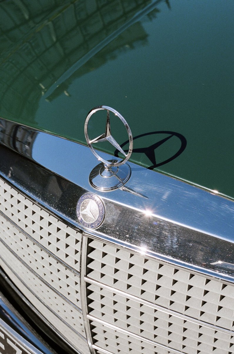 thomasfrancius's tweet photo. classic cars details on film 🎞✨ https://t.co/Vy3JcDGy1D