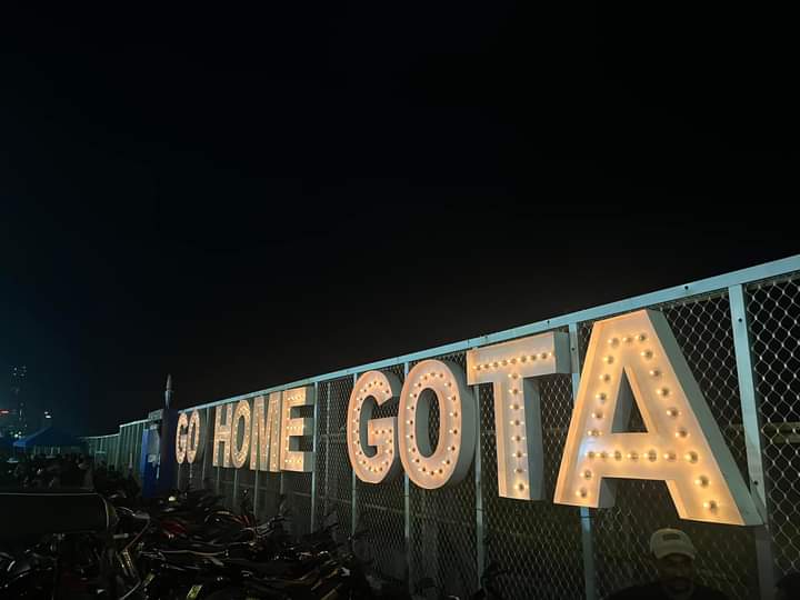 Jamz5251's tweet photo. New additions at #GalleFaceProtest site. But is this actually necessary? 

#SriLankaProtests #SriLanka https://t.co/lP3pewrF9E