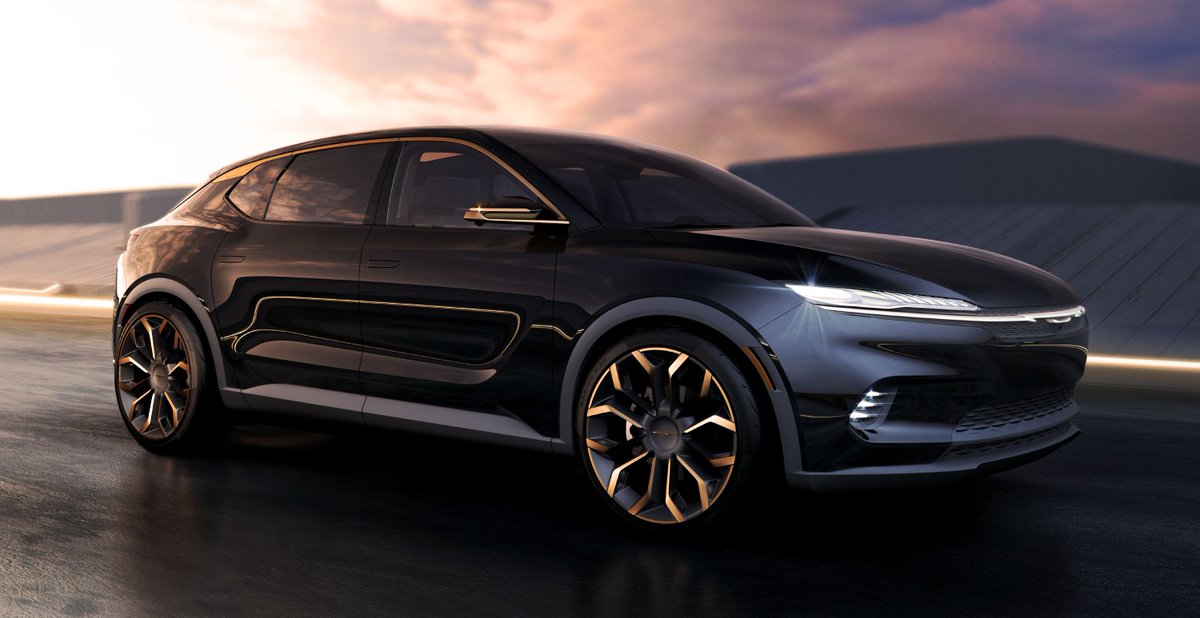 CARandDRIVER's tweet photo. .@Chrysler's Airflow concept looks sharp in black and copper attire: https://t.co/g0by3VQ7Bh https://t.co/vwsXAVKNOV