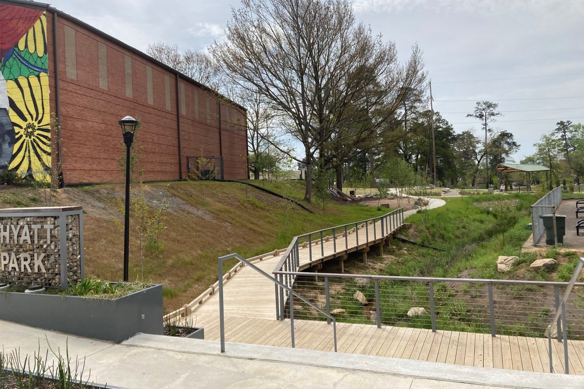 HUDgov's tweet photo. 📍 Next up is Hyatt Park, a CDBG footprint shaped by the City of Columbia's Parks &amp; Recreation Department and $315,000.00 in HUD funding.

Hyatt Park features a new playground, splash pad, climbing globe, hill slides, and more. https://t.co/slI7ZehqyR