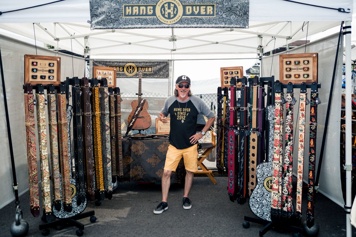 southernskies_'s tweet image. Attention Artists + Makers 📣 We are now accepting applications for the Maker Market at #SouthernSkies ✨ Saturday, May 14th in World&apos;s Fair Park! Apply today → bit.ly/38PHw2n #DogwoodArts #MakerCity #MakerMarket