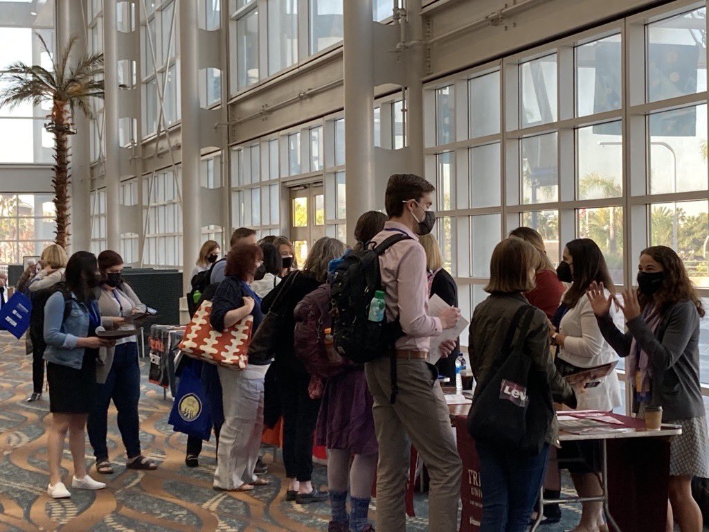 SkillsforEng's tweet photo. Busy day at the #WACAC conference! Great to see so many people! #admissions #internationaladmissions #education #englishlanguagetest https://t.co/xuMZbq6pVS