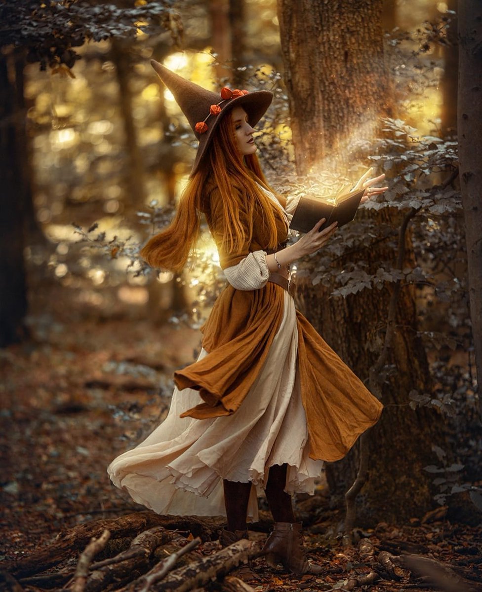 JiggeryJackMac's tweet photo. #WitchWednesday
#WindlestrawsWednesday https://t.co/cJiqVnwYwf