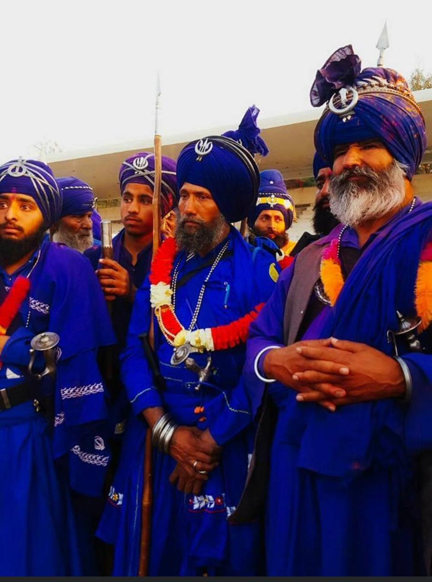 ਜਹਉਪਜੇਸਿੰਘਮਹਾਂਬਲੀਖਾਲਸਨਿਰਧਾਰਾ॥
ਨਿਜਫਹਤਿਬੁਲਾਈਸਤਿਗੁਰੂਕੀਨੋਉਜਆਰਾ॥ਉੱਤਮ ਗੁੂਰੂ ਪੰਥ ਖਾਲਸੇ ਦੇ ਪ੍ਰਗਟ ਦਿਹਾੜੇ ਦੀਆਂ ਸਭ ਖਾਲਸੇ ਨੂੰ ਸੁਆਸ ਸੁਆਸ ਮੁਬਾਰਕਾ ਜੀ🙏