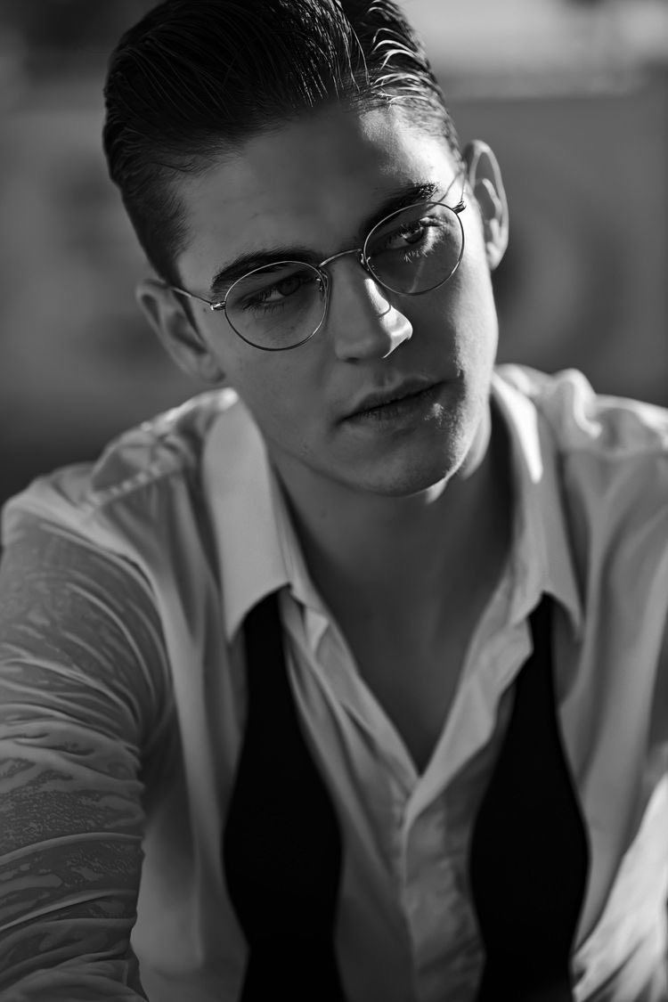 Hansome_guys_'s tweet photo. •히어로 파인즈 티핀 
  Hero Fiennes Tiffin https://t.co/kT5NgjcvKx