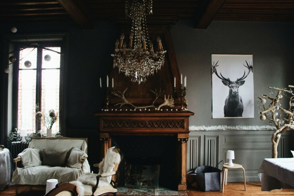 LysaCatlin's tweet photo. What is a Keeping Room? The Perfect Extra Space You Need in Your Home https://t.co/m29SYmD6V9