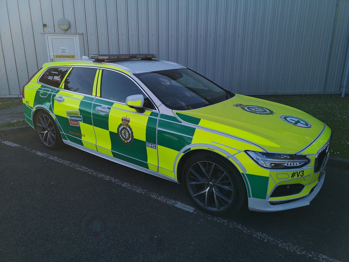 BASICS_SCAS's tweet photo. #V3 Back in Service after a full service @SnowsVolvo, 4 x New tyres and now a full Black box recording camera system and some tweaks to the Blue Lights fitted by @HallsLtd Big news soon on its new permanent home! @scacharity @_Tom_A_Ward @Smarterm3tering https://t.co/Jo4B2blM5G