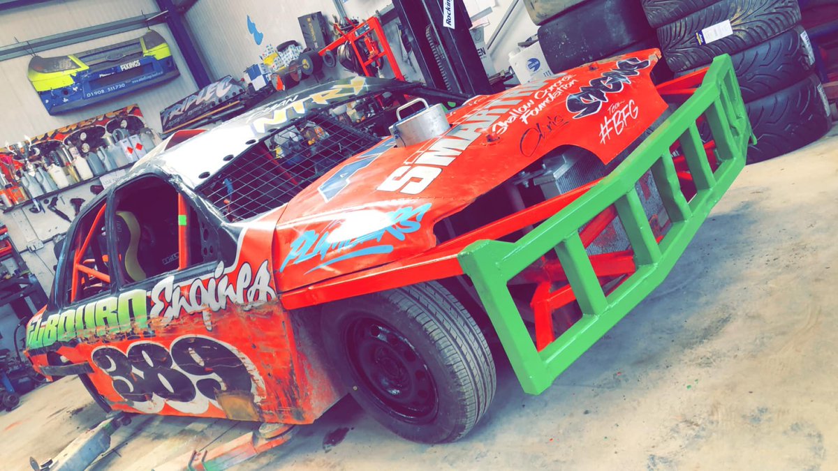 Trackstar Racing are deeply saddened to hear of the loss of young driver Ted Southward #472, a regular Junior racer at the Warton Stock Car Club. Taken far too young R.I.P. Ted

Drivers to encouraged to paint their bumpers green in tribute for the weekend
stockcar-racing.co.uk/content/news/r…