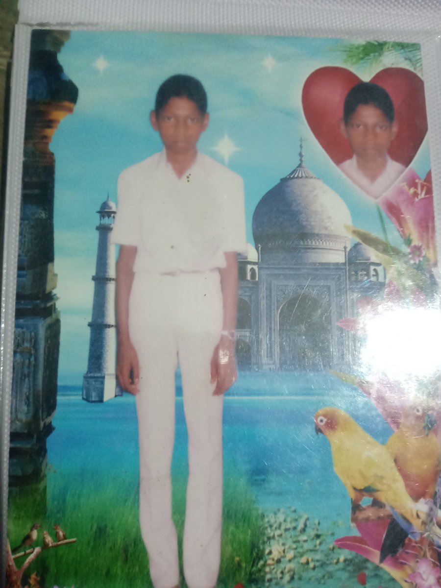 EdlaShankaraiah's tweet photo. మా అన్న పేరు బాబు మేము చిన్నప్పుడు ఉన్నప్పుడే మా అన్న వయసు 15 సంవత్సరాలు అక్కడ ముంబైలో తప్పిపోయాడు అక్కడ నుండి మేము తెలంగాణ రాష్ట్రానికి వచ���చాము ఇప్పుడు మేము తెలంగాణ రాష్ట్రంలో జగిత్యాల జిల్లా ధర్మపురి mandal కమలాపూర్ విలేజిలో నివసిస్తున్నాము మా అన్న దగ్గర 25 ఇయర్స్ అవుతుంది తన న https://t.co/gf0fJwIzlb
