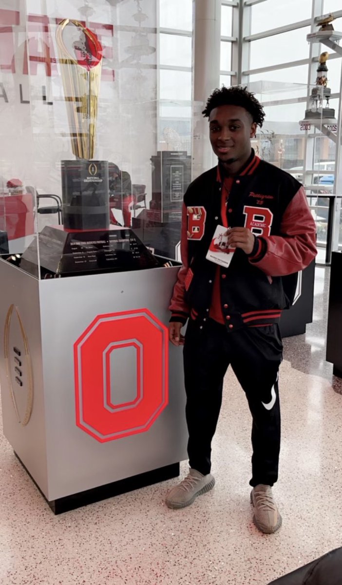 Had a great visit at The Ohio State @ <a href="/etwill21/">Ed Terwilliger</a> <a href="/ryandaytime/">Ryan Day</a> 🙏🙏