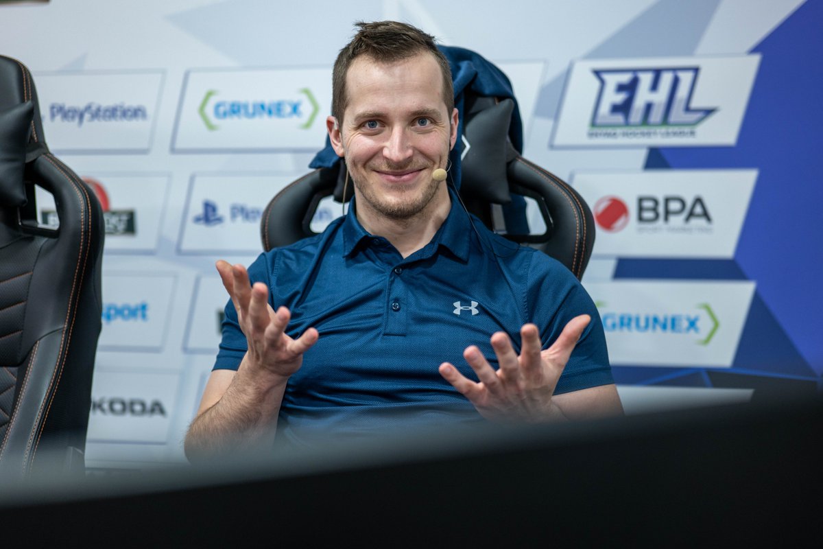 WDYM you are casting again? YES I AM! Tonight at 19CET PLH Scrims Lobby 1 - #PCS6 is behind the doorstep! @PLHpubg @Entropiqteam @TheKowo Tune in twitch.tv/amidivine