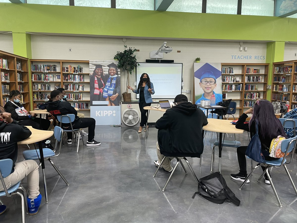 KimDurham1908's tweet image. Thank you to the Collective Blueprint for engaging our KIPPsters with an amazing goalsetting workshop. Community partnership is key to supporting our students in college, careers, and beyond! #KIPPMemphis #KIPPForward #Back2Basics #ToandThrough @AntonioMBurt