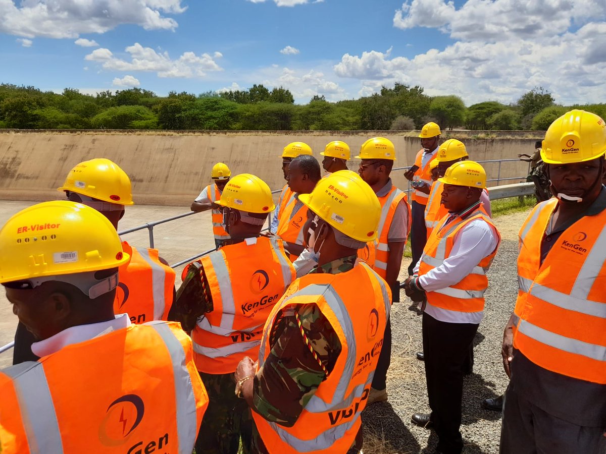 TardaKE's tweet image. 2/The multi-agency team held successful deliberations aimed at fostering effective synergies towards enhancing the security of @TardaKE&apos;s Masinga Dam as a strategic National Asset in Power Generation. #MasingaDam #nationalassetprotection #partnerships4development #powergeneration