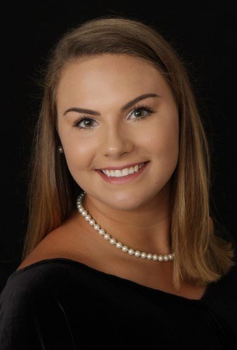 MandyMatney's tweet photo. This is Dallas Stoller.
Remember her name. 
Fight for her. 
Fight for Chloe Bess, who wants other survivors to know that their voices matter. 
Fight for all the girls who are too scared to speak up. 
They deserve it 🤍 https://t.co/Xtv7NKsxAz