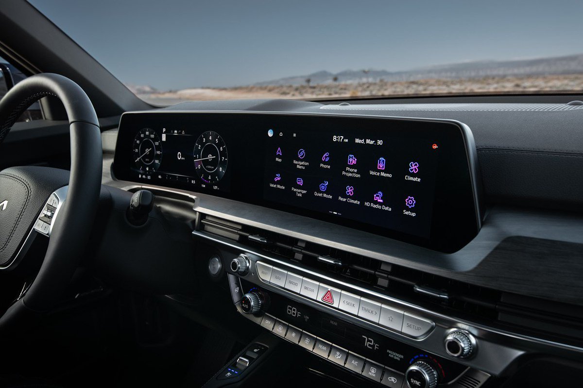 #Telluride añade variantes X-Line y X-Pro para 2023 así como un panel digital de 25” en total y tres nuevos colores. En cuestión de mecánica se queda igual: V6 de 3.8 litros con 291 caballos de fuerza, transmisión de 8 vel. y tracción delantera u AWD.