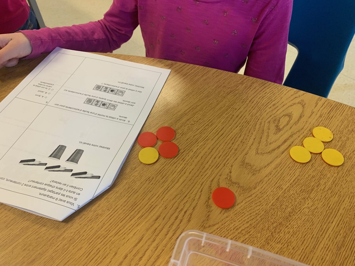 MmeLouisGr2's tweet photo. Placing manipulatives in front of students, reading the questions aloud, ensuring students understand the context of the question and allowing them time to think, are strategies to set up students for success @scdsbmath #blockassessment @SCDSBassessment https://t.co/Bs8V1jEiCg