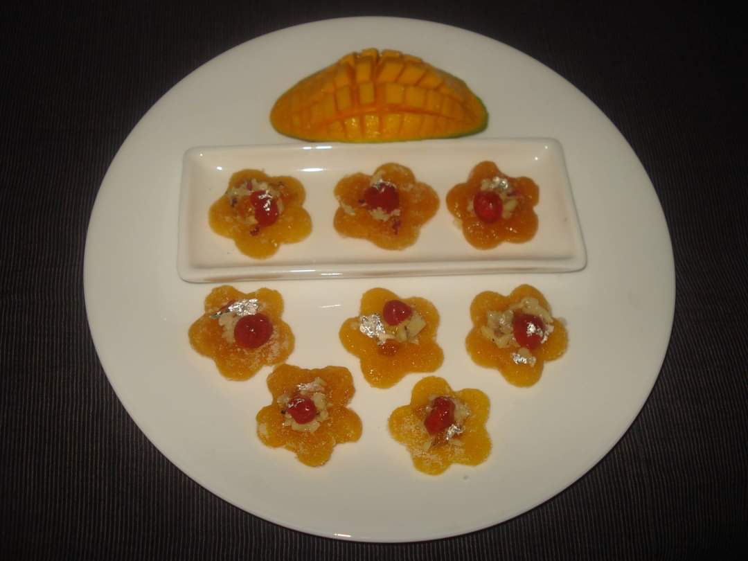 SumanPr79338932's tweet image. #Ramdevcontest  Aam ke phool