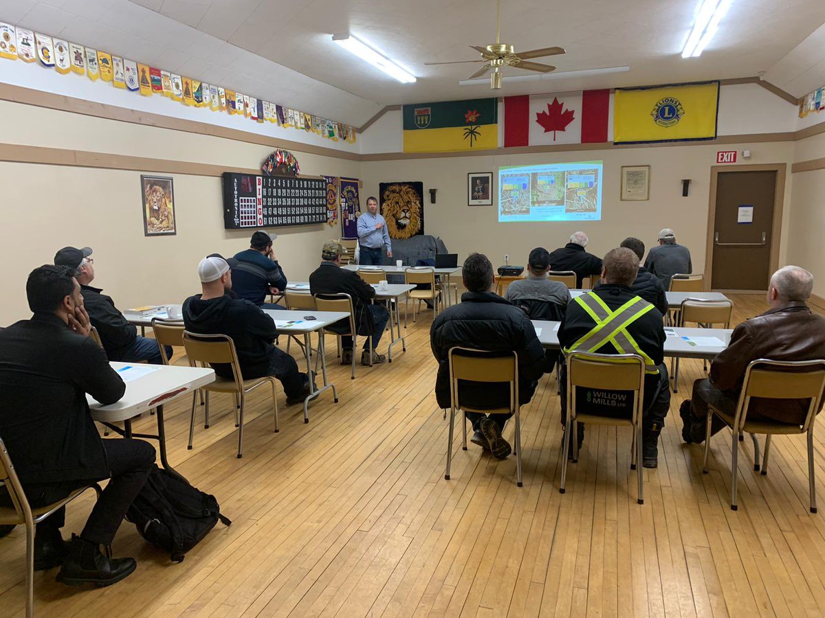 BlairsAg's tweet photo. Prepping for spring means lots of learning! 🌱🤓
Awesome turnouts at our lunch&learns & meetings.
thank you to the reps in partnering with us to have these meetings & thanks as well to our growers for making time to come!
#Blairs #takethegrid #alwayslearning https://t.co/2u07OMVGmf