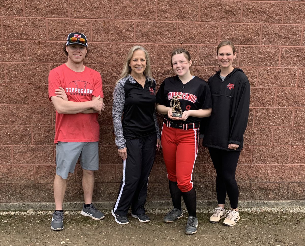 Congrats <a href="/KylaFry4/">kyla fry</a>￼ for being named the Allstate Player of the Week for week 2.￼ Kyla went 7-14 w/ .500 BA. She hit 1@2B,3@3B,5RBI￼,3RS and threw out a runner.￼ 

The Allstate Player of the Week is sponsored by The Cloud Agency in Tipp. 

Way to go Kyla!💪🏼🥎 #tippSB #POW