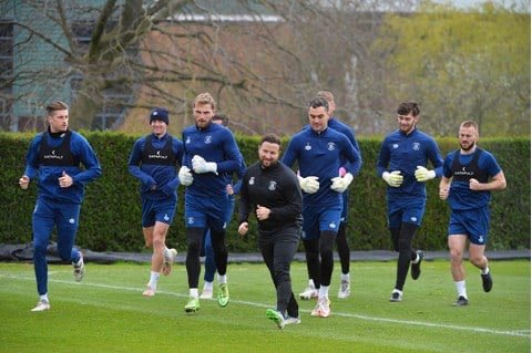 ⁦<a href="/LutonTown/">Luton Town FC</a>⁩ ⁦<a href="/LutonNews_LTFC/">LutonNews_LTFC</a>⁩ ⁦<a href="/LutonTownFans/">Luton Town Fans</a>⁩ ⁦<a href="/wearelutontown/">We Are Luton Town</a>⁩ Proud dad here. Jamo will give me a kicking for tweeting, but proud that he’s a small part of the playoff push. #coyh
