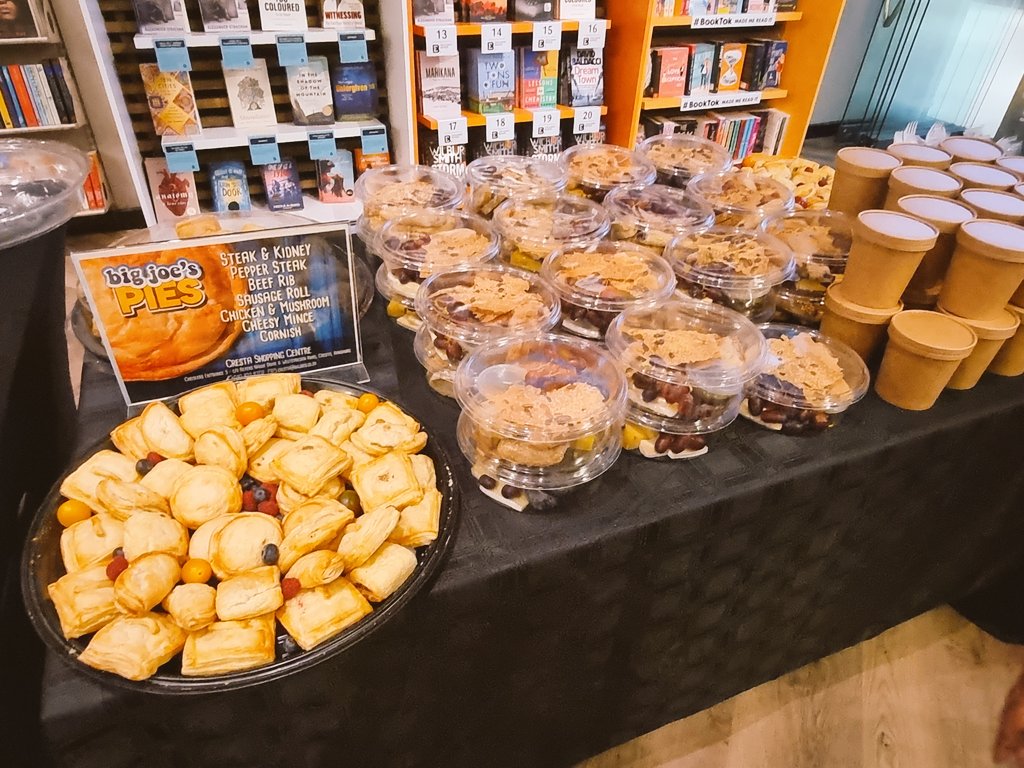 Kaabwe's tweet photo. Epic turnout @FredKhumalo #twotonsoffun #booklaunch snacks sponsored by @BigJoesRealPies #WineWednesday @degrendelwines 😋 https://t.co/wsxhHFYu4Y